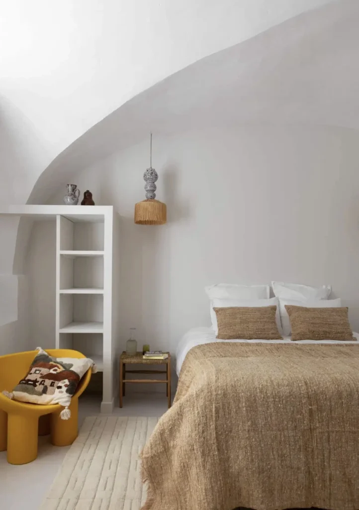Une chambre voûtée de Pantoufle Hôtel