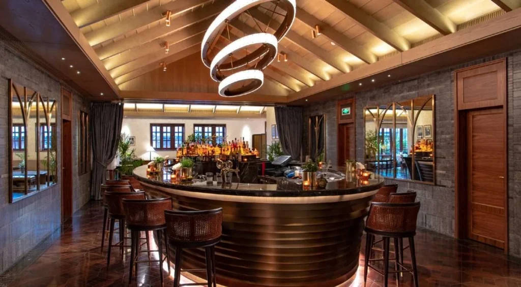 Salle de restaurant du Comptoir de Pierre Gagnaire au Capella Shanghai, Jian Ye Li